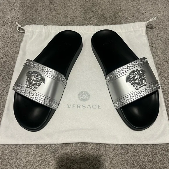 Versace | Shoes | Sz 44 Medusa Head Versace Slides Brand New 